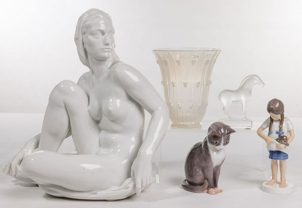 Lot 348: Robert Ullmann for Meissen Blanc de Chine Figure