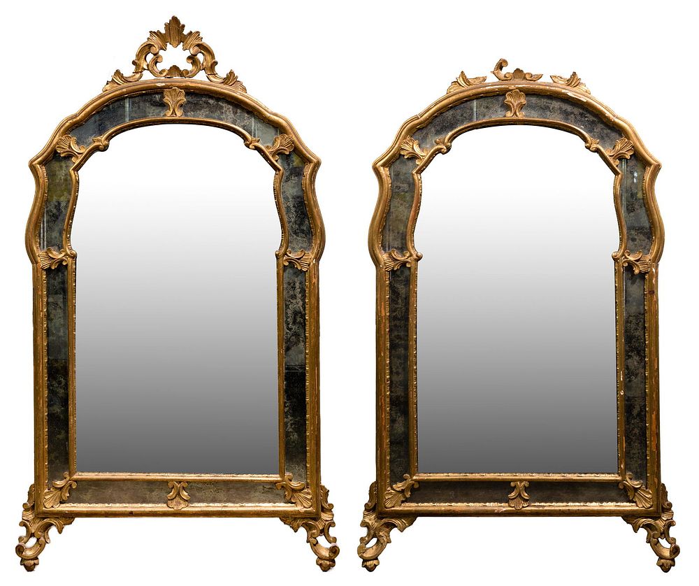 Lot 372: Georgian Style Gilt Wood Wall Mirrors