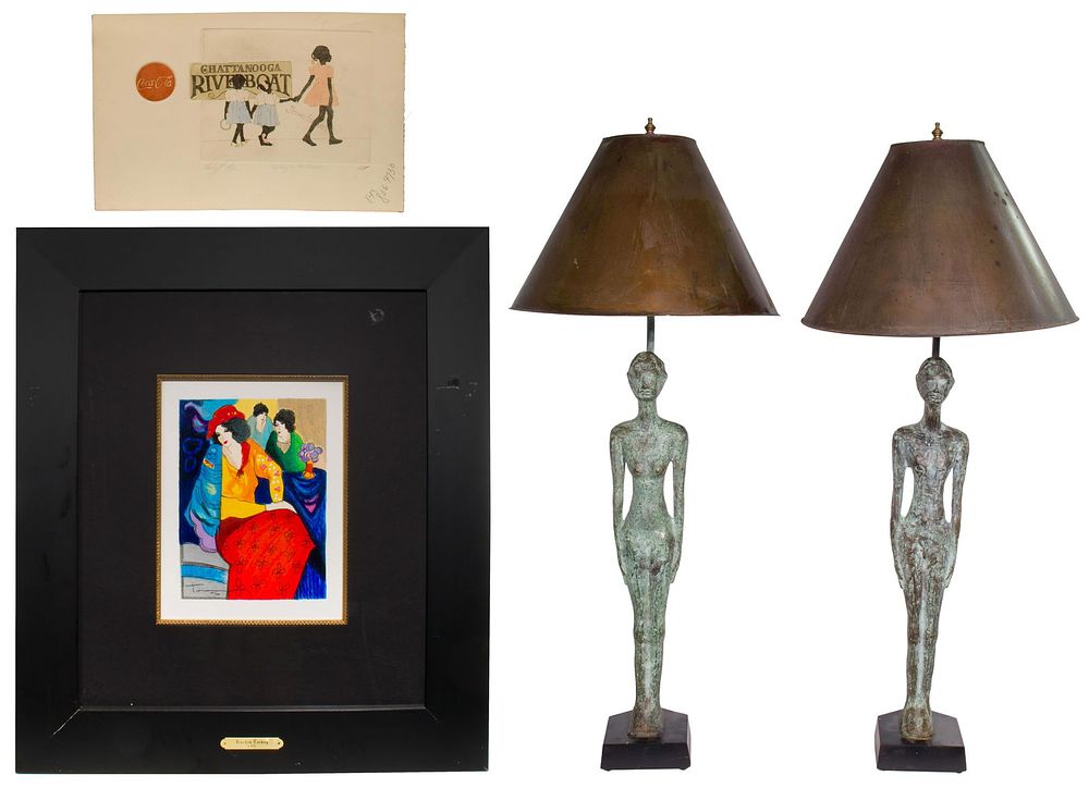 Lot 377: Decorative Object Assortment