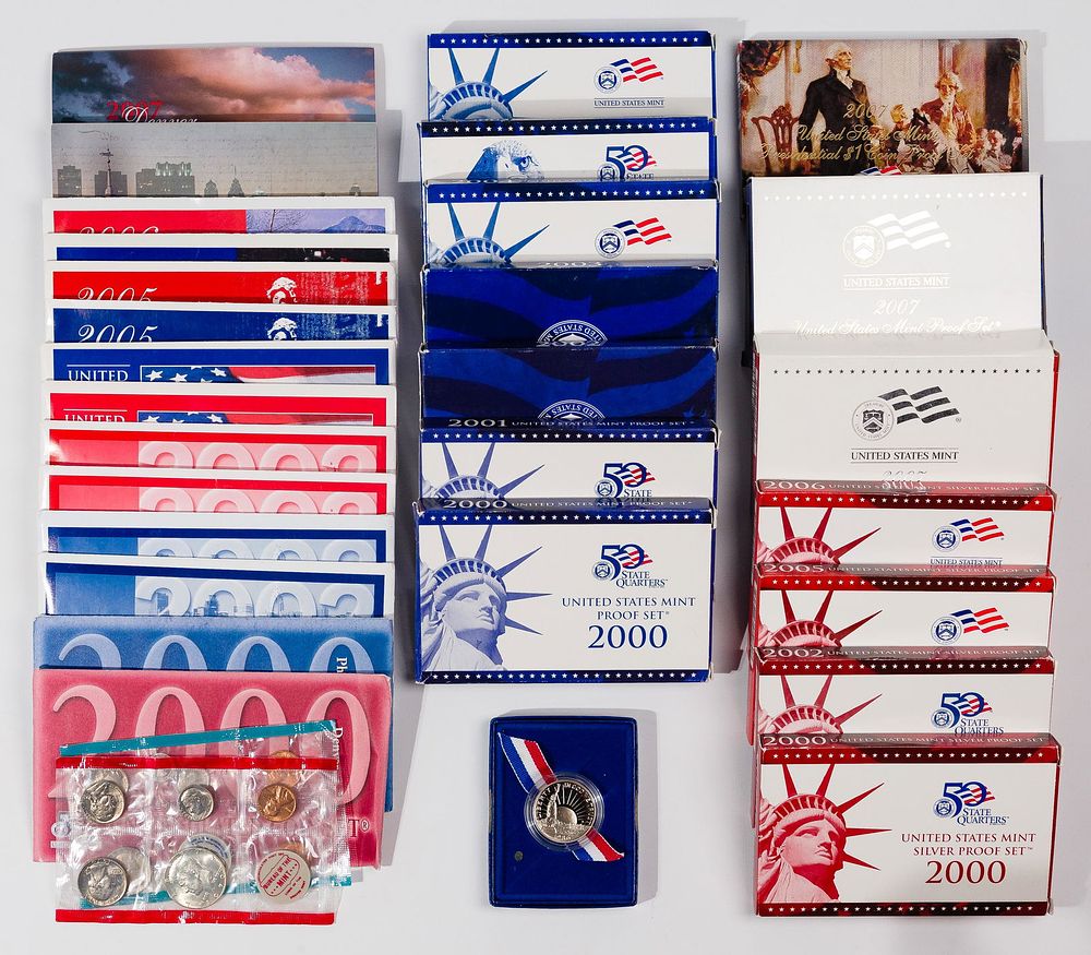 Lot 244: US Mint and Proof Set Assortment