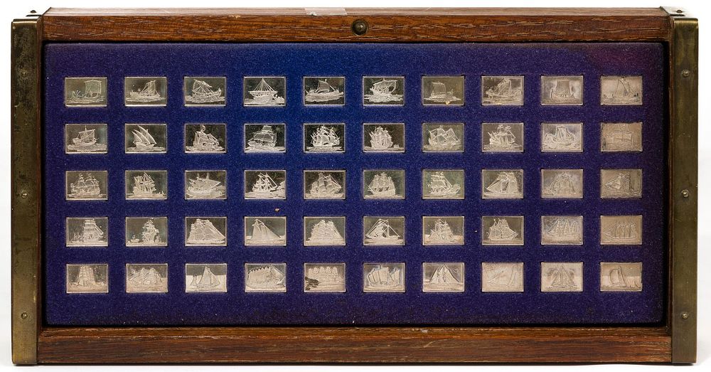 Lot 264: Franklin Mint 'Sailing Ships of The World' Sterling Silver Ingot Collection