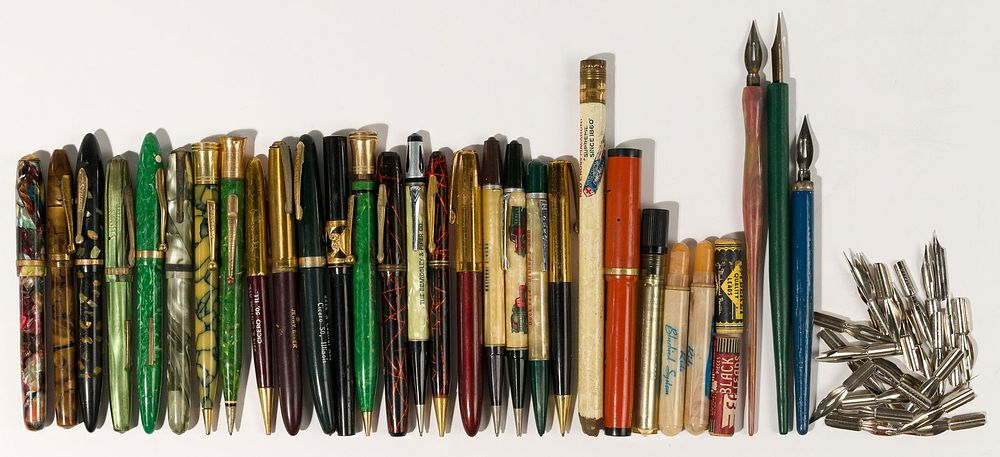 Lot 311: Fountain Pen and Mechanical Pencil Assortment