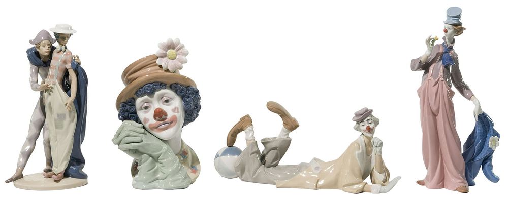 Lot 320: Lladro Clown Figurine Assortment