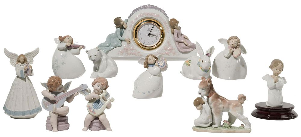 Lot 321: Lladro Figurine Assortment