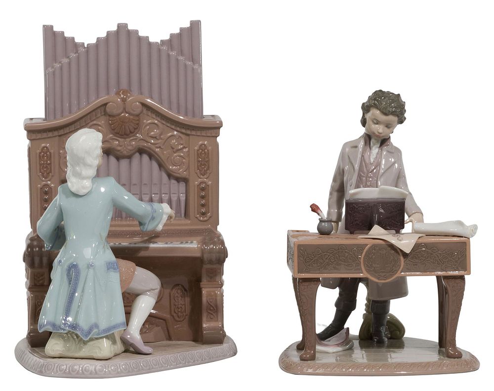 Lot 331: Lladro Figurines