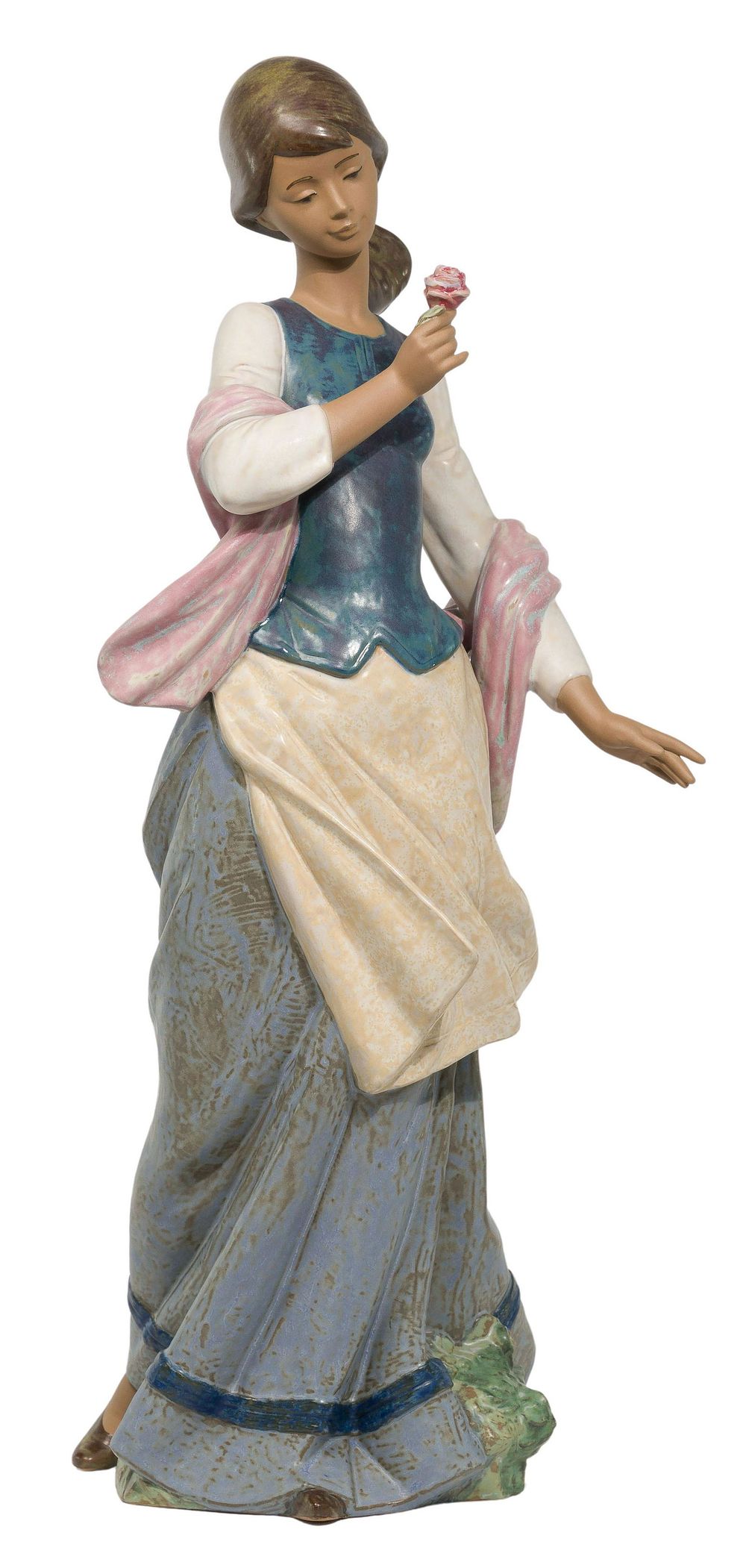 Lot 338: Lladro #12393 'Girl In Love' Figurine