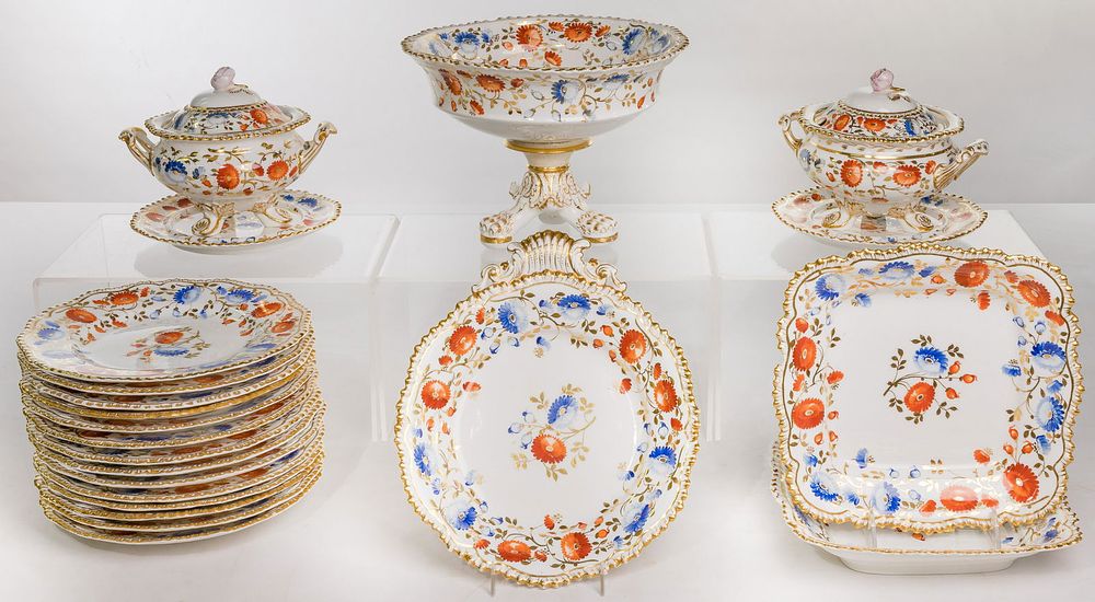 Lot 368: English Porcelain Dessert Service