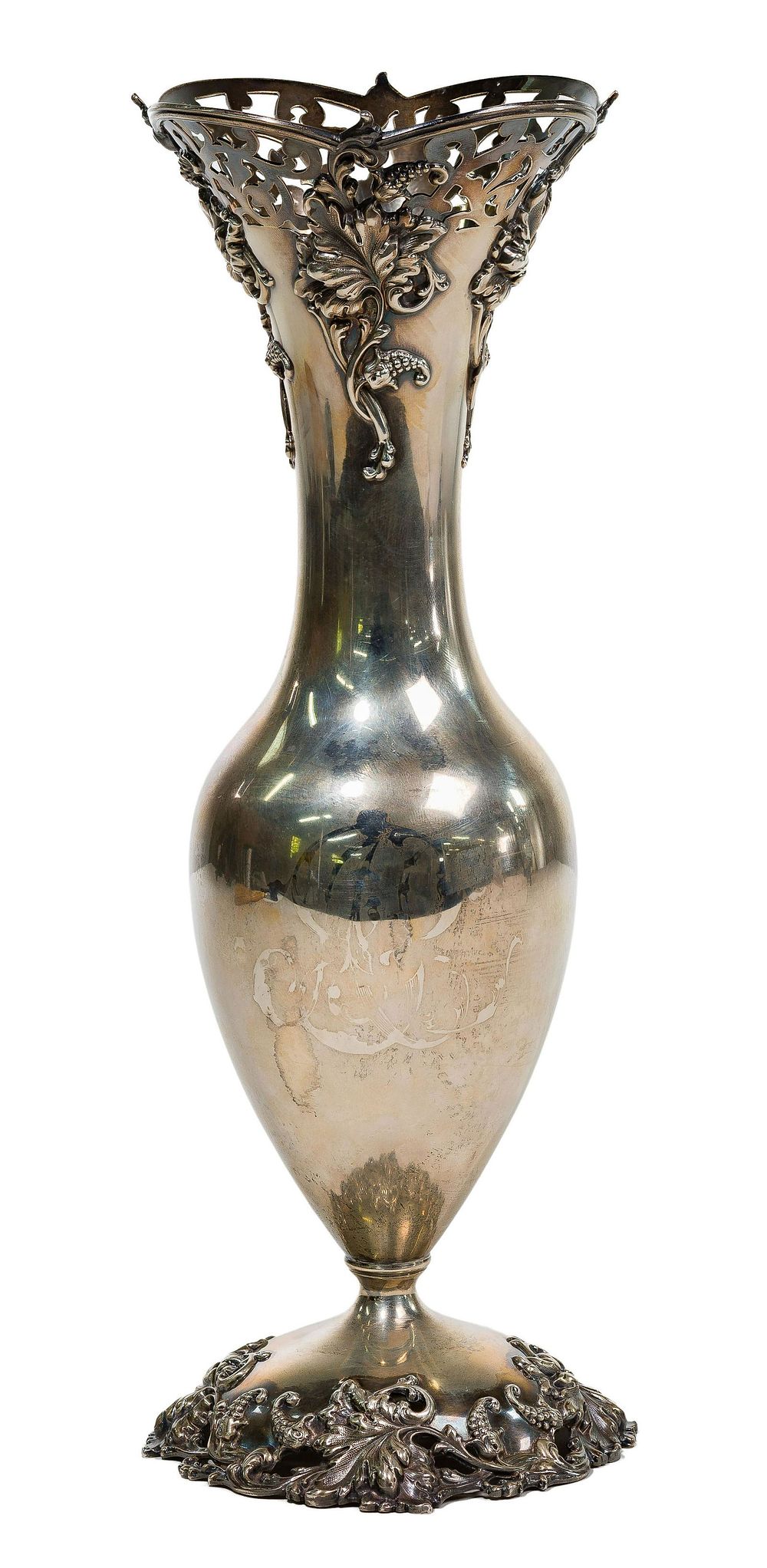 Lot 356: Theodore B. Starr Sterling Silver #2027 Vase