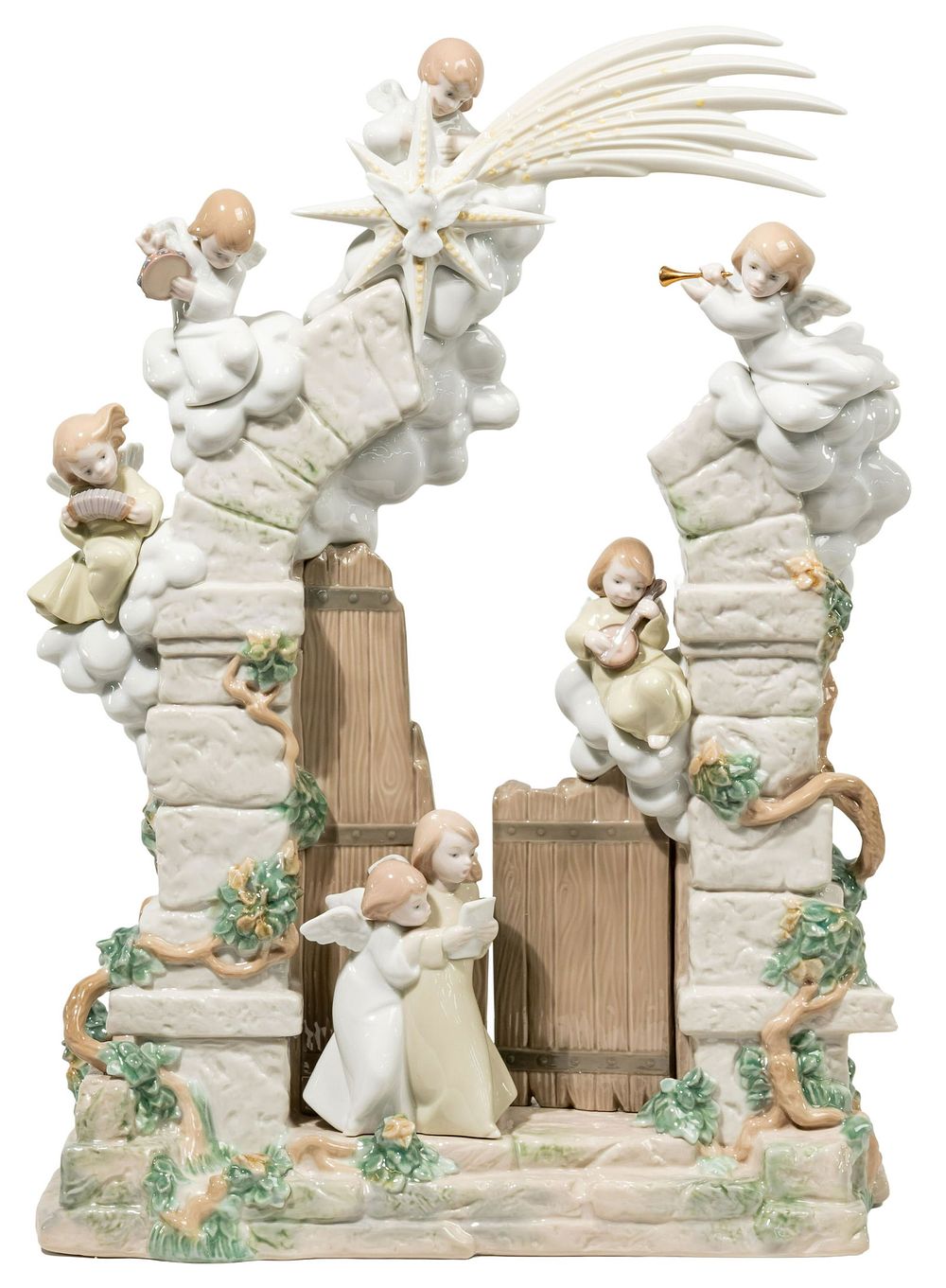 Lot 390: Lladro #8083 'The Stable In Bethlehem' Figurine
