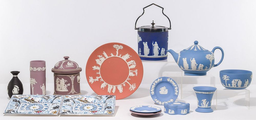 Lot 450: Wedgwood Jasperware Assortment
