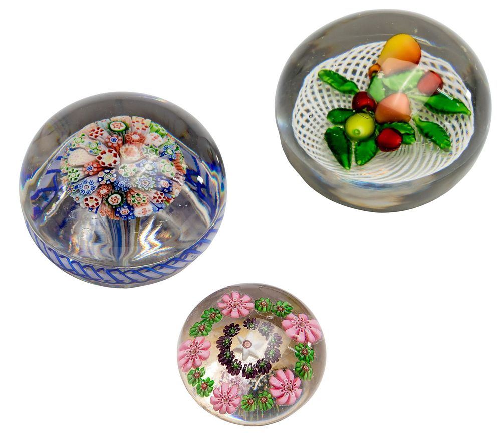 Lot 529: French Paperweight Assortment