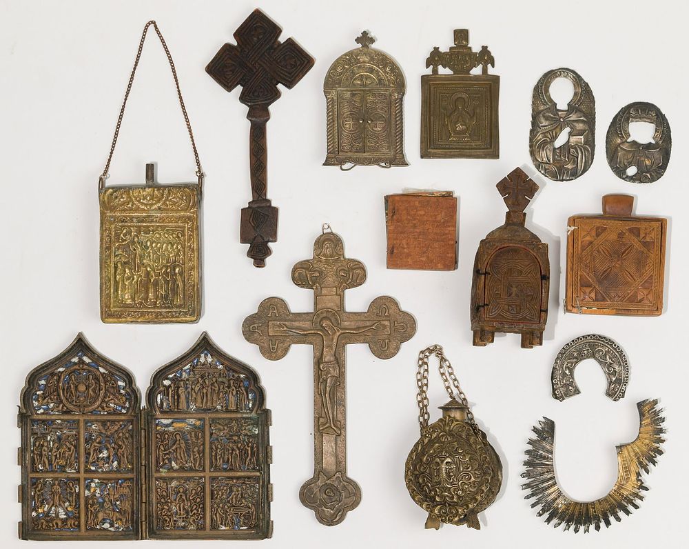 Lot 316: Religious Icon Assortment