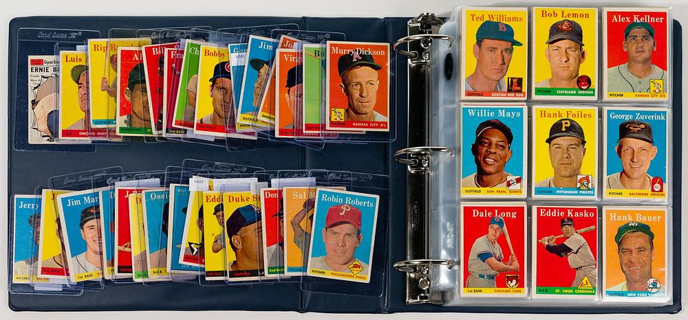 Lot 327: 1958 Topps Baseball Near Set