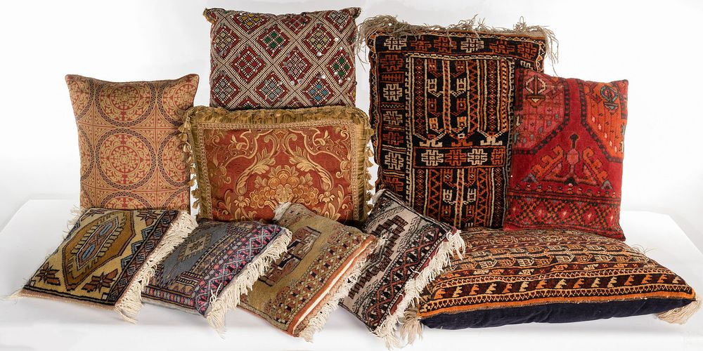 Lot 389: Rug Pillow Assortment