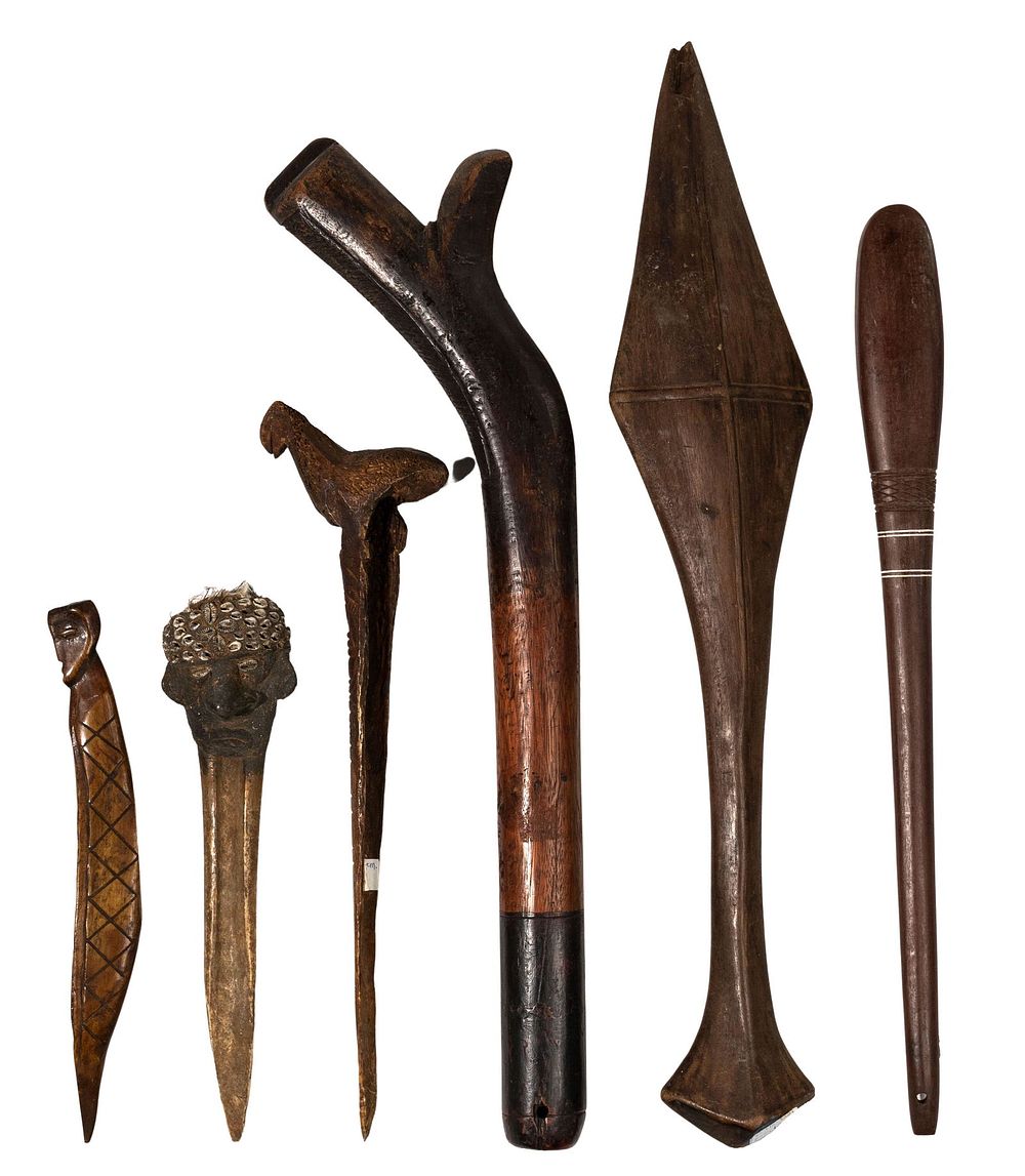 Lot 189: Oceanic Weapon Assortment