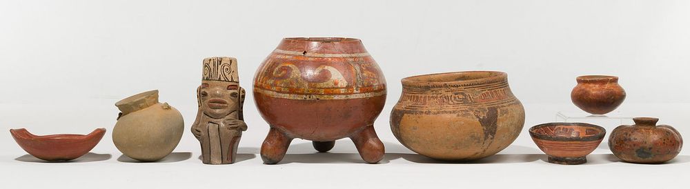 Lot 458: Pre-Columbian Central American Pottery Assortment