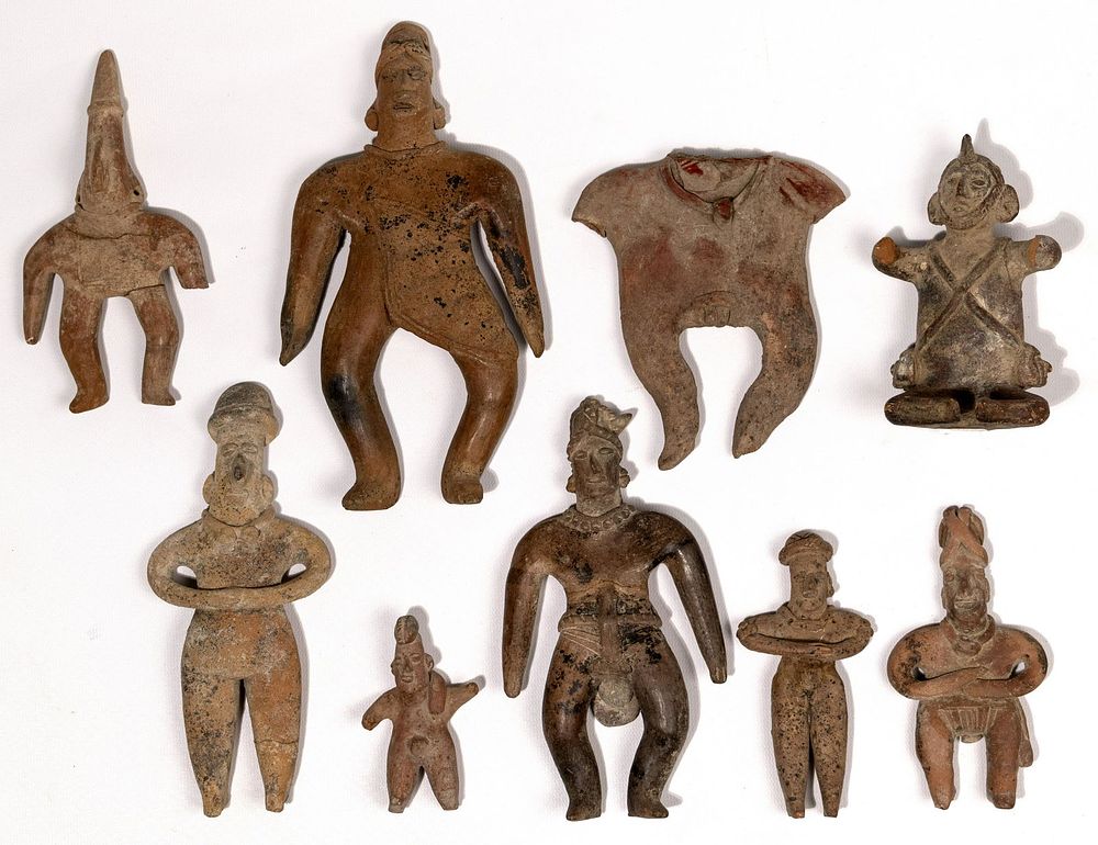 Lot 469: Pre-Columbian Colima Figure Assortment
