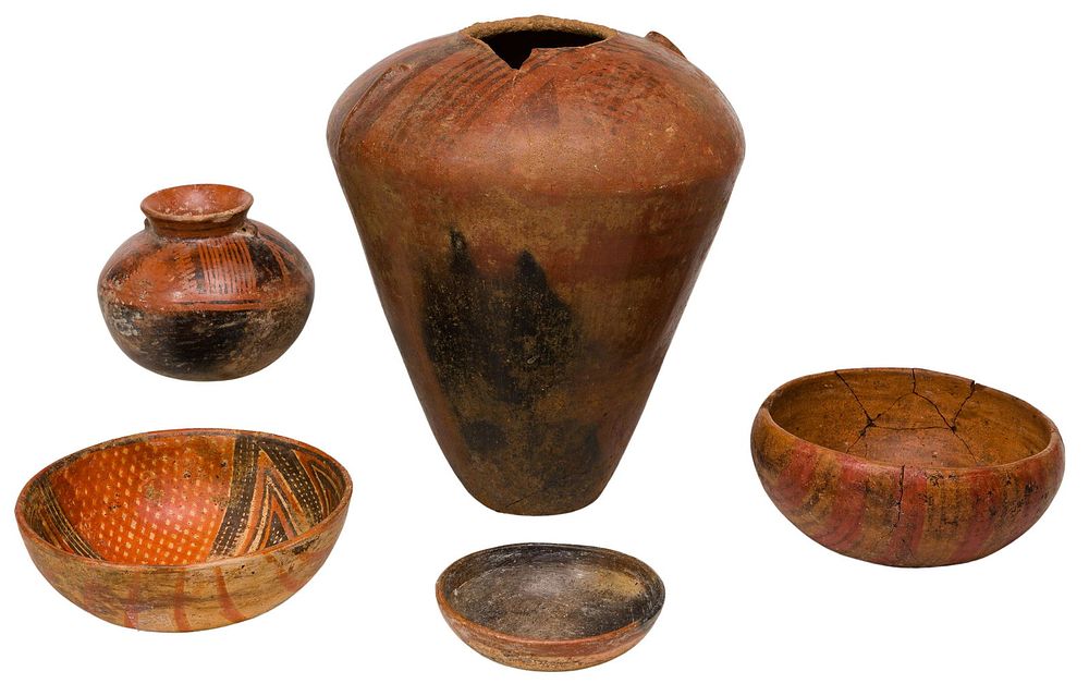Lot 531: Pre-Columbian South American Pottery Assortment