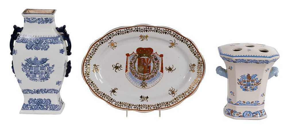 Lot 154: Chinese Export Armorial Porcelain Platter