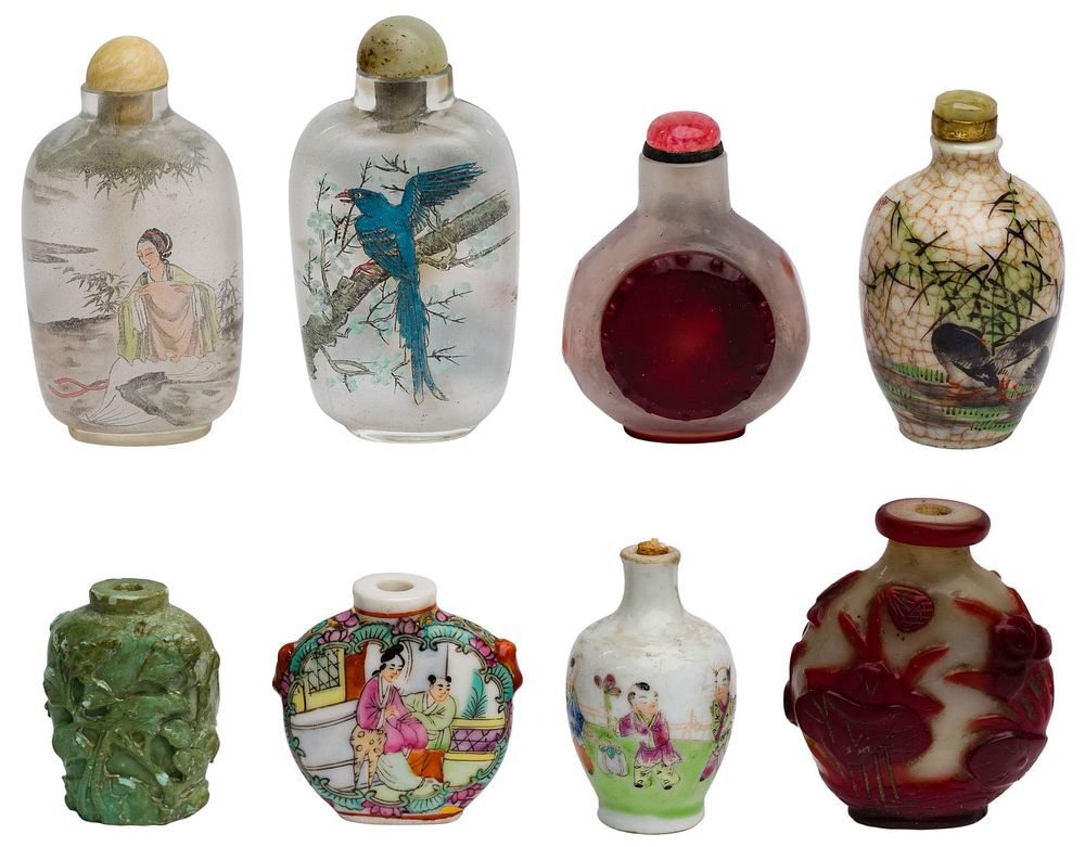 Lot 177: Chinese Snuff Bottle Assortment