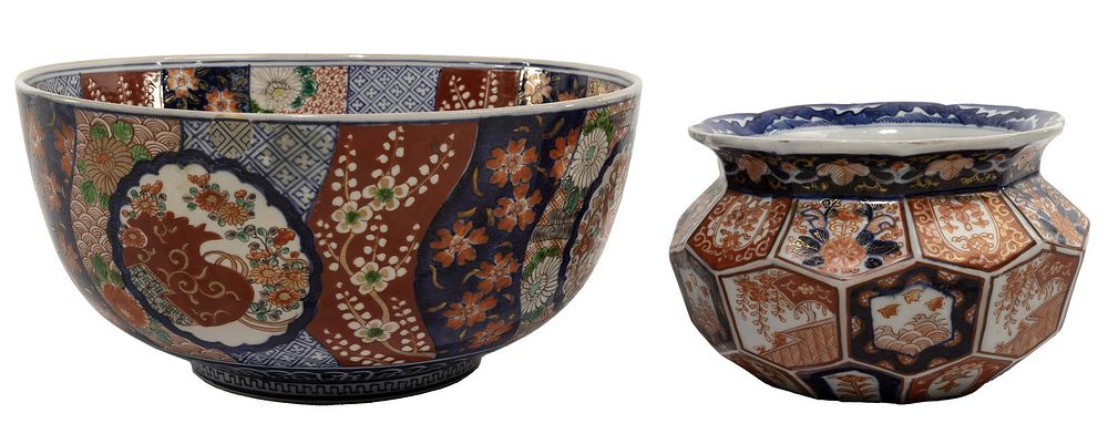 Lot 181: Japanese Imari Porcelain Bowls