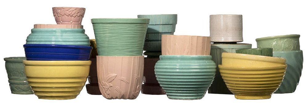 Lot 386: McCoy Pottery Assortment