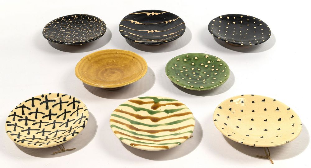 Lot 394: Richard Parker (New Zealand, b.1946) 'Signal Dishes' Pottery Assortment