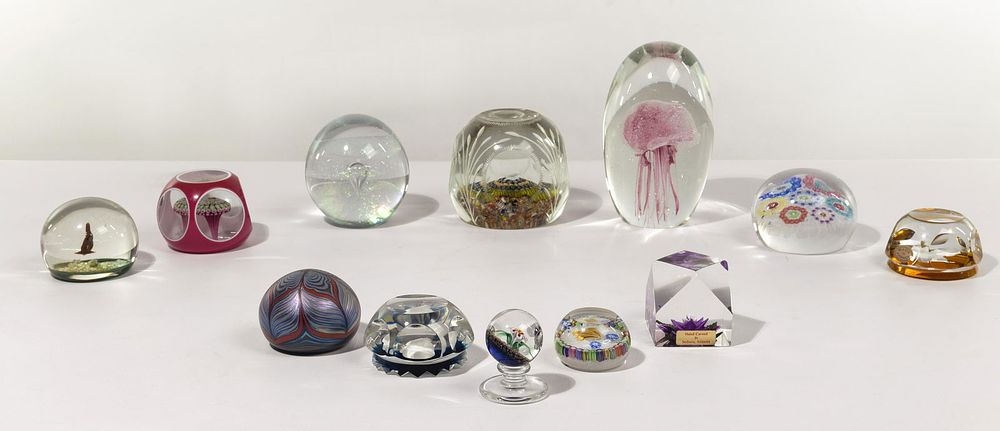 Lot 490: Paperweight Assortment