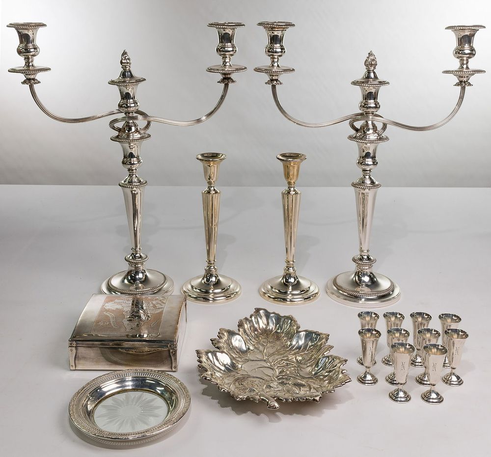Lot 224: Sterling Silver and Silverplate Object Assortment