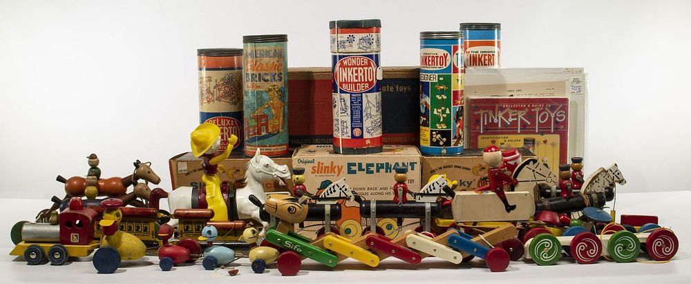 Lot 258: Slinky and Tinker Toy Assortment