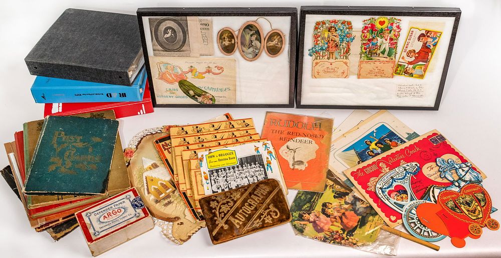Lot 275: Ephemera Assortment