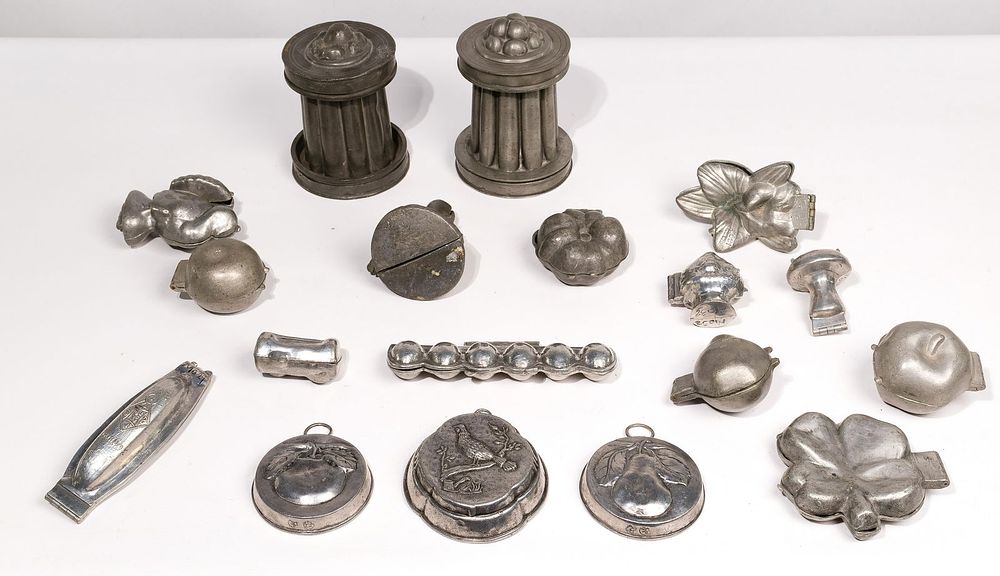 Lot 290: Pewter Ice Cream and Butter Mold Assortment