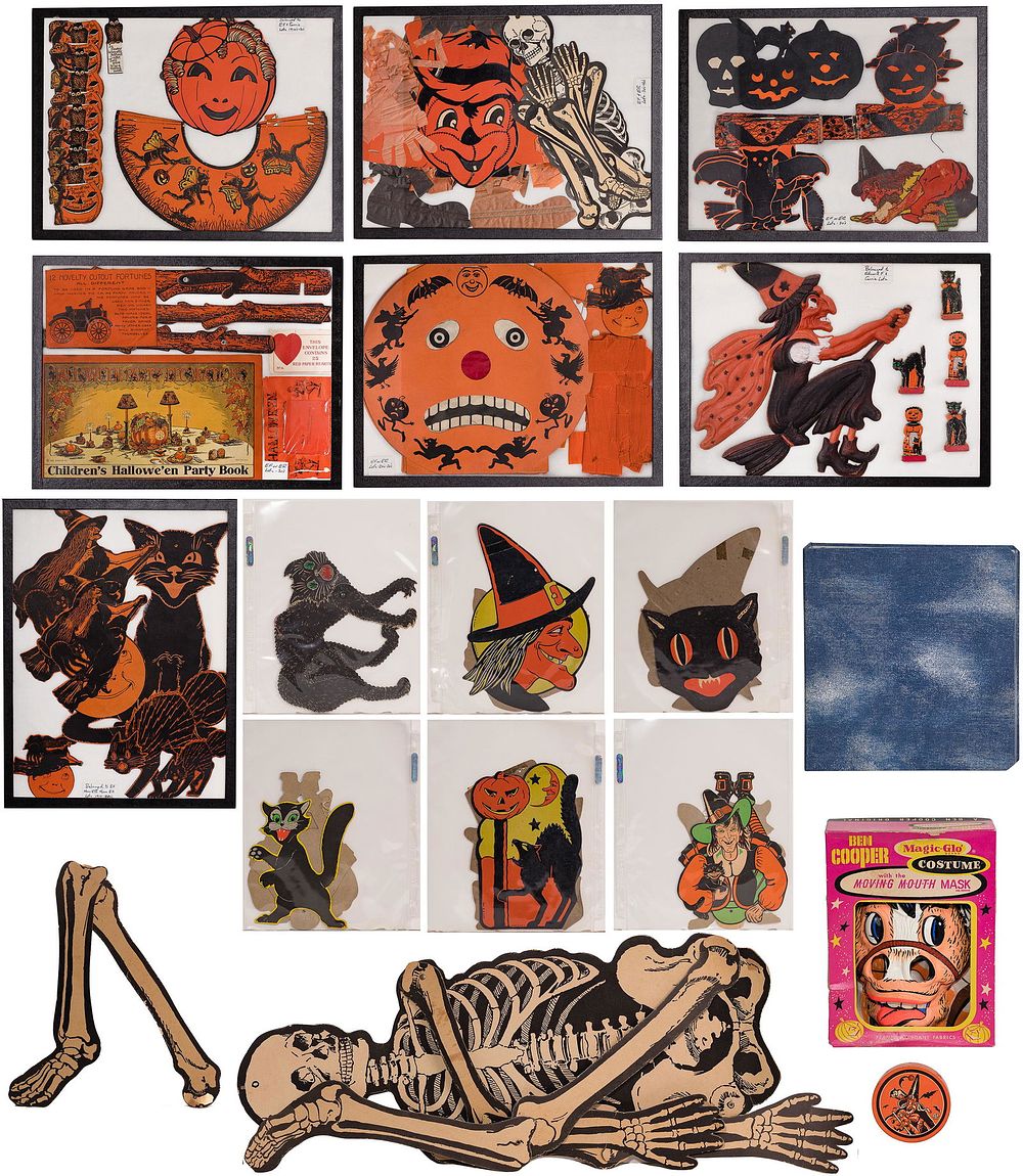 Lot 291: Halloween Ephemera Assortment