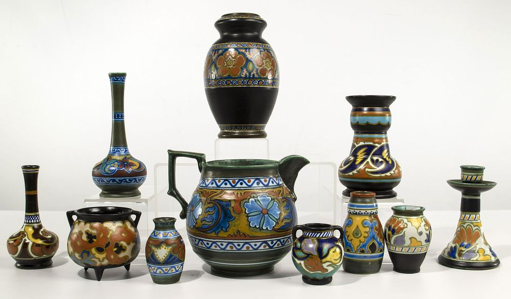 Lot 321: Gouda Holland Pottery Assortment