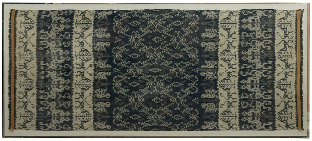 Lot 359: Indonesian Sumba Textile