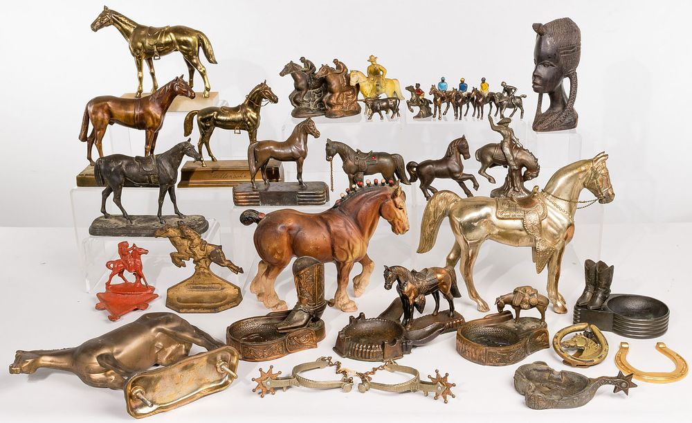 Lot 388: Metal Horse Statue Assortment