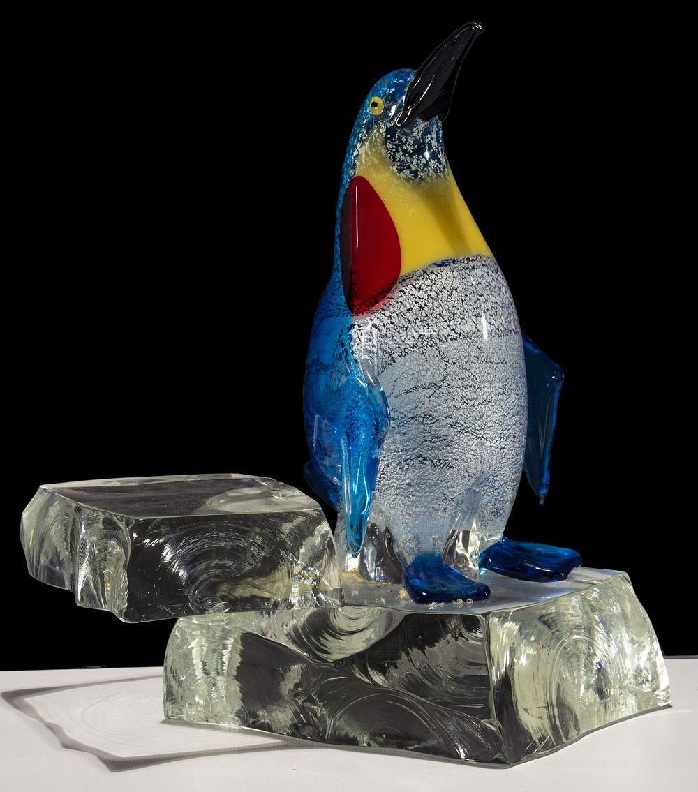 Lot 407: Lucio Zanetti (Italian, 20th Century) Glass Penguin