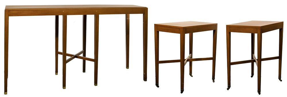 Lot 441: Contemporary Table Assortment