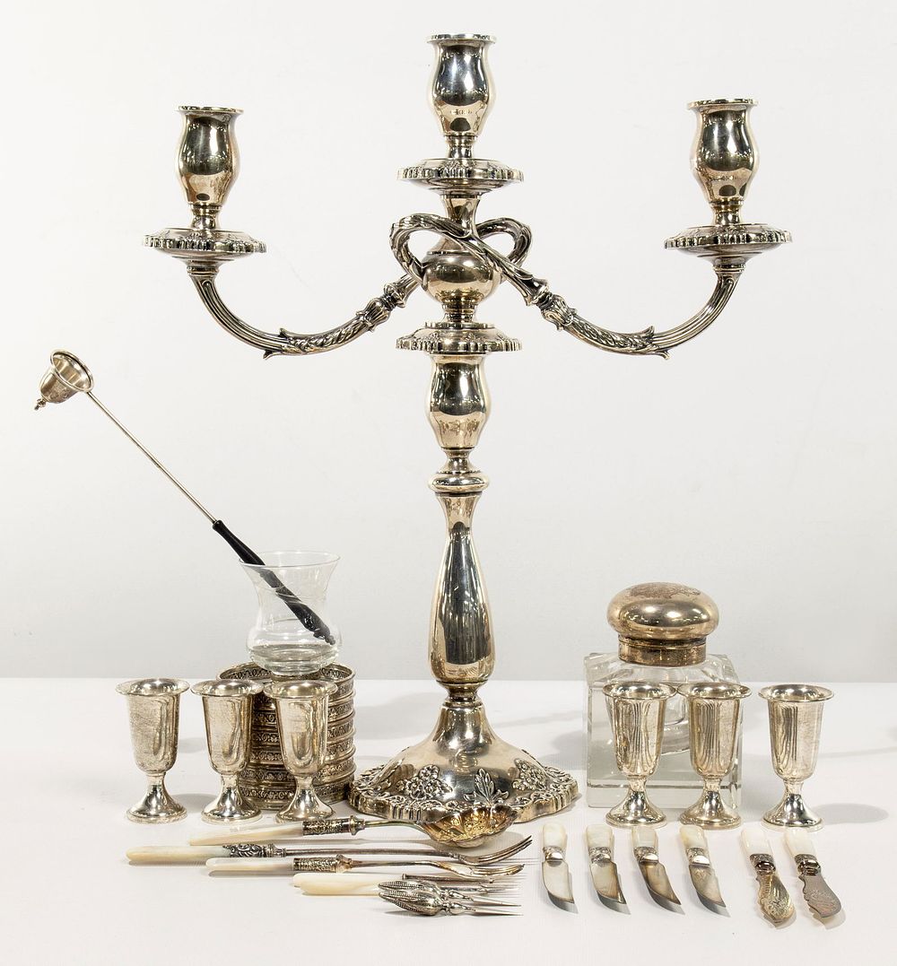 Lot 257: Sterling Silver Object Assortment