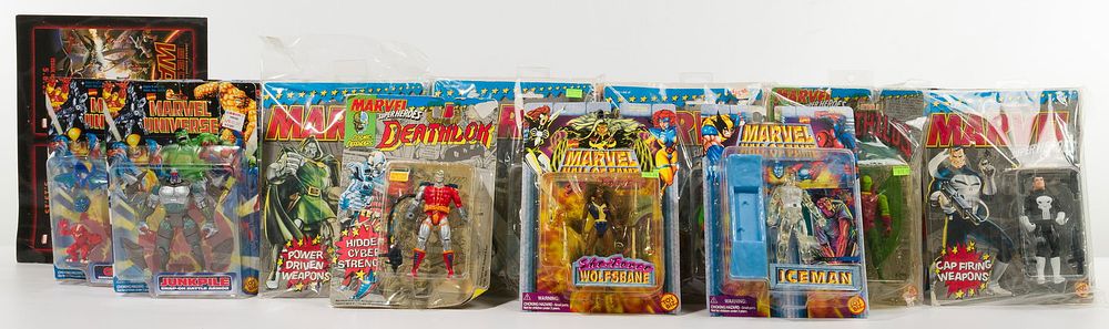 Lot 349: Marvel Universe, Superheroes and Hall of Fame Action Figure Assortment