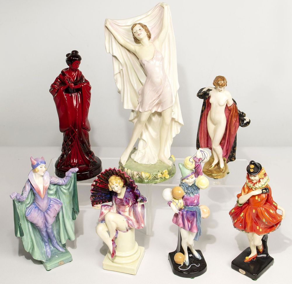 Lot 385: Royal Doulton Figurine Assortment