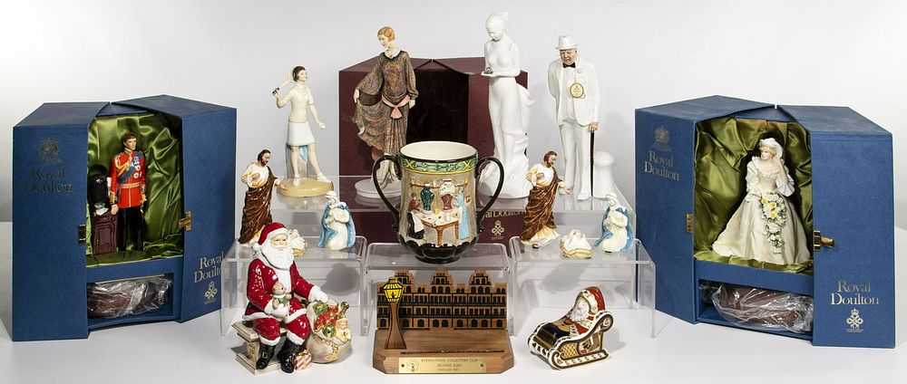 Lot 386: Royal Doulton Figurine Assortment