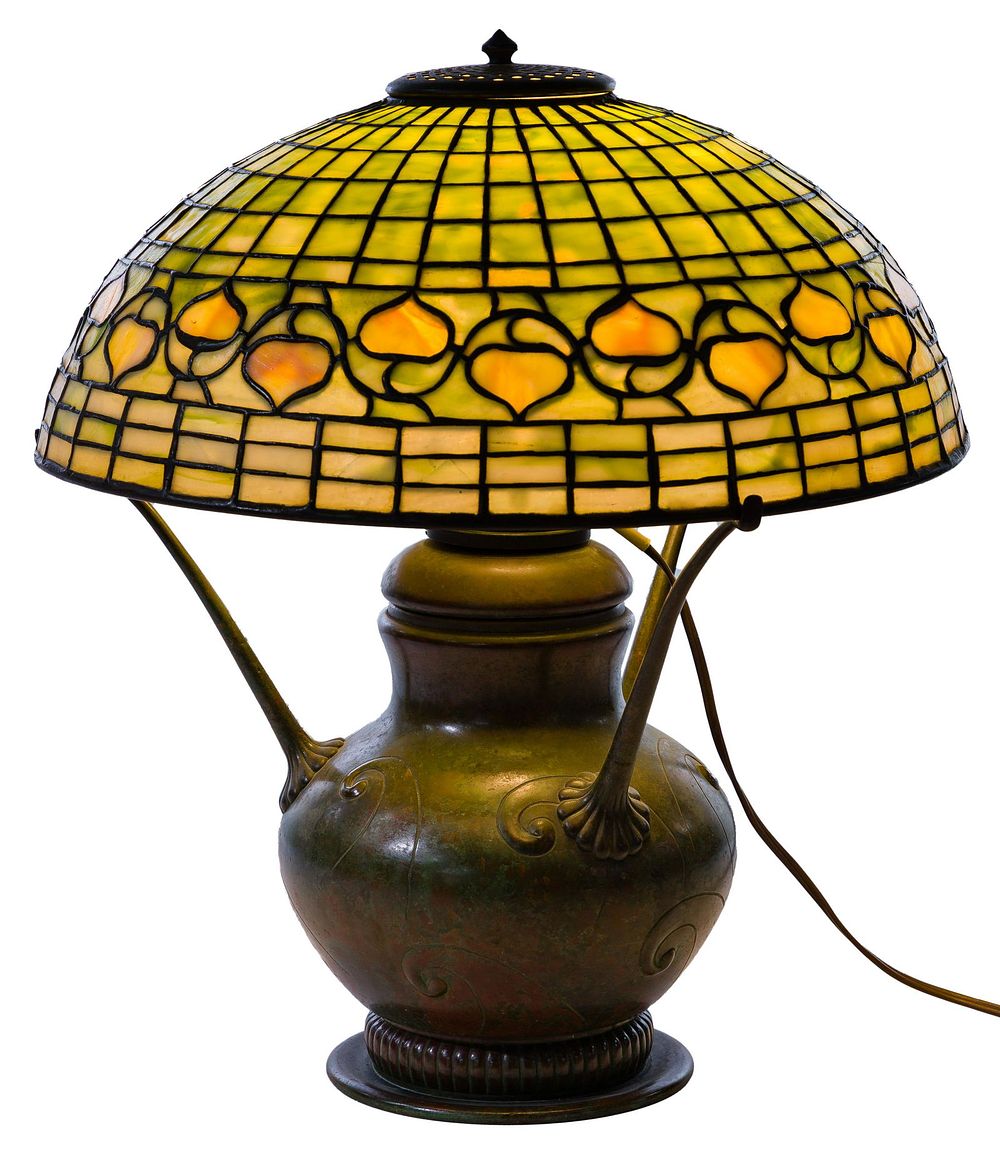 Lot 483: Tiffany Studios Patinated Bronze Lamp with Leaded Acorn Shade