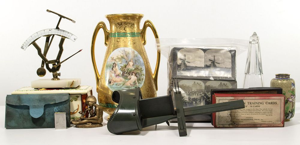 Lot 506: Stereoscope and Decorative Object Assortment