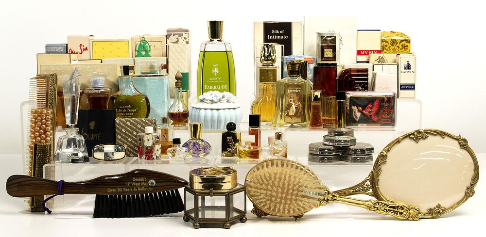 Lot 277: Perfumes and Vanity Assortment