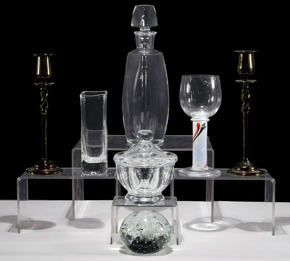 Lot 356: Art Glass and Crystal Assortment