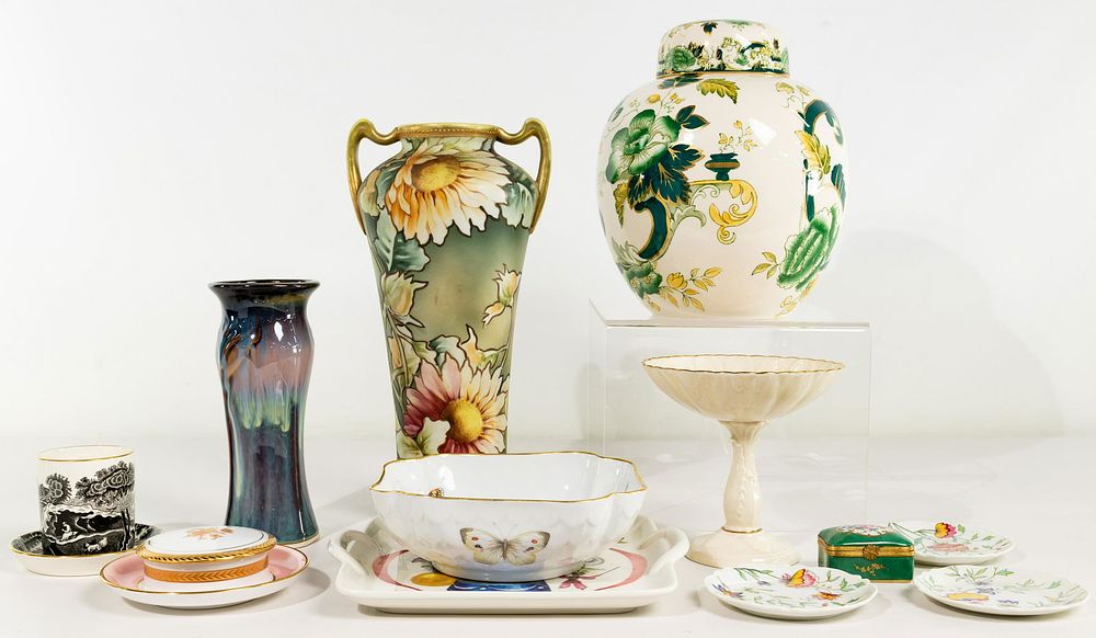 Lot 242: European and American Porcelain Object Assortment