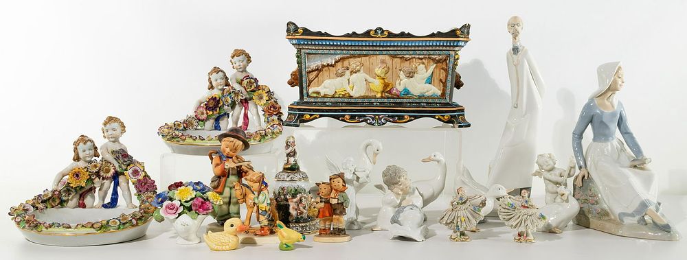 Lot 300: Porcelain Figurine Assortment
