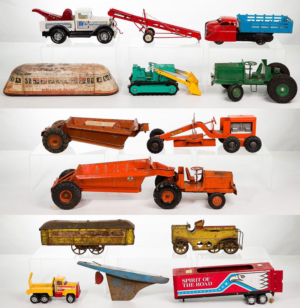 Lot 320: Metal Toy Truck Assortment