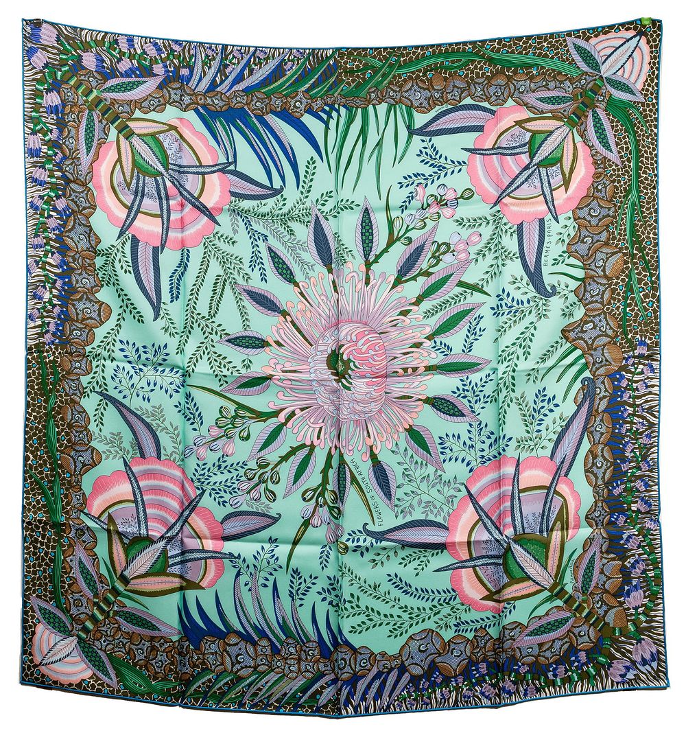 Lot 335: Hermes 'Flowers of South Africa' Silk Twill Scarf